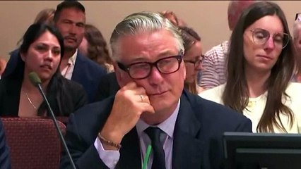 Justiça anula julgamento de Alec Baldwin por homicídio culposo por ocultação de provas