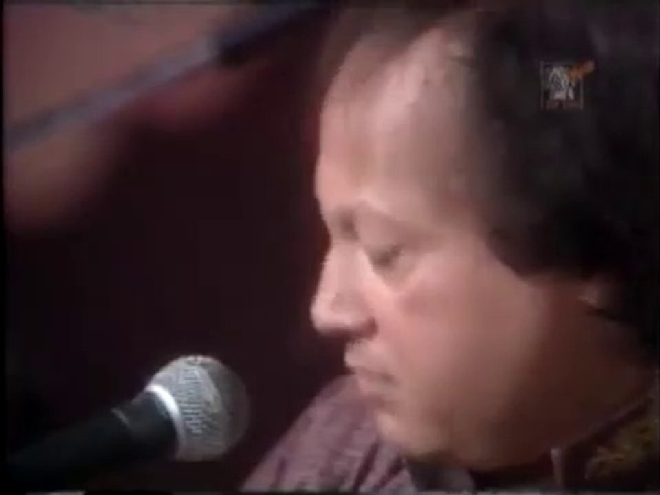 Tum Ik Gorakh Dhanda Ho - Arifana Kalam - Ustad Nusrat Fateh Ali Khan Qawwal