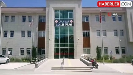 Burdur'da tefecilik operasyonunda yakalanan baba oğul tutuklandı