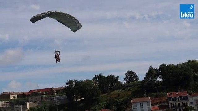 Le 1er RPIMa en démonstration aux Fêtes de Bayonne 2024