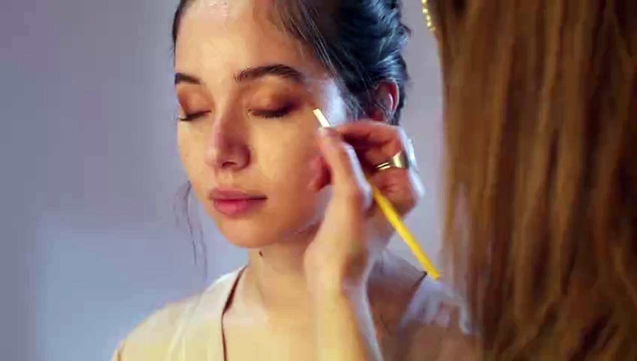 Makeup tutorial