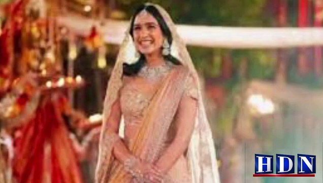 Radhika Merchant channelsShakuntala with 'phool dupatta'for haldi look; Sonam Kapoor says '...#anant