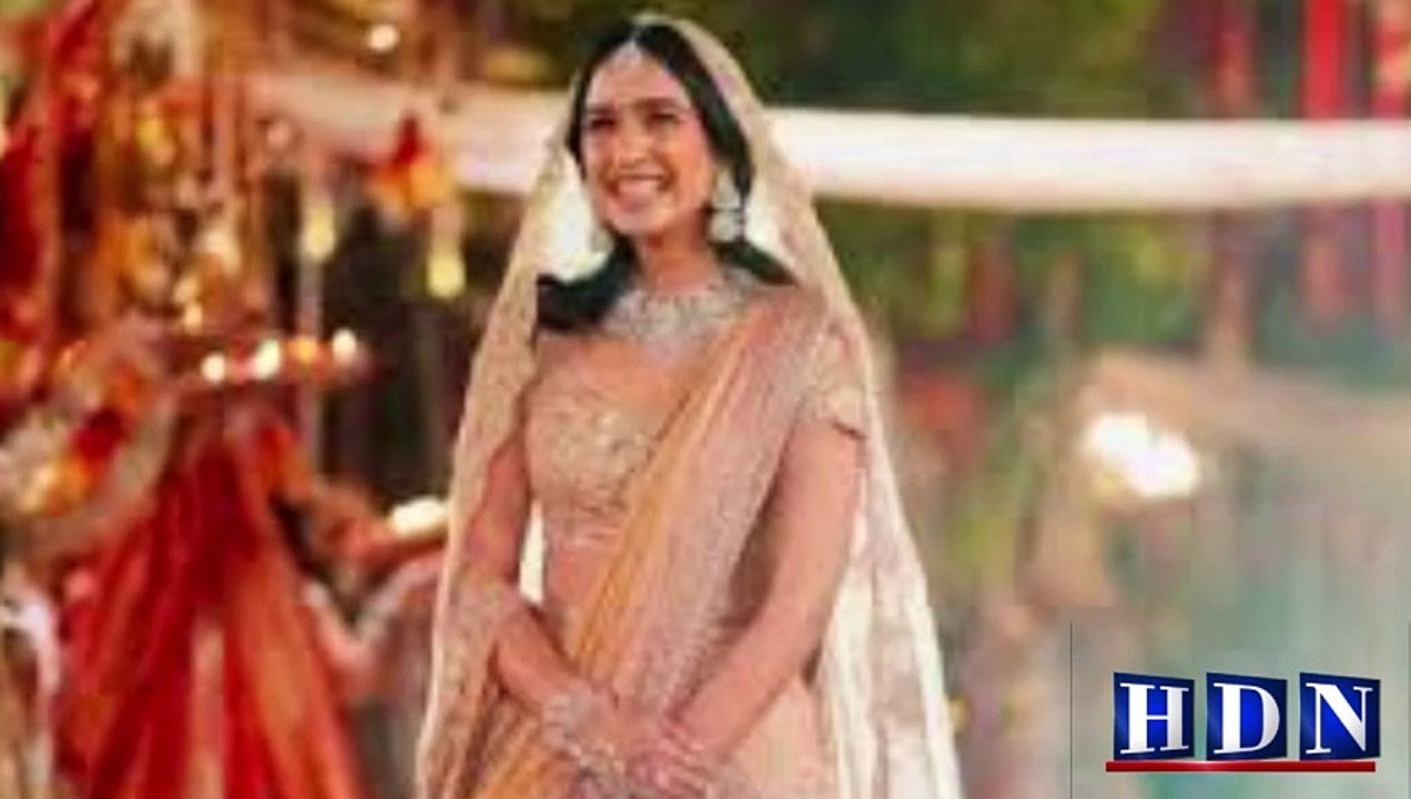 Radhika Merchant channelsShakuntala with 'phool dupatta'for haldi look; Sonam Kapoor says '...#anant