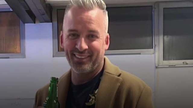 Voici -“C’est le grand jour” : Olivier Gayat (Familles nombreuses) partage une photo de sa fille Elsa en robe de mariée