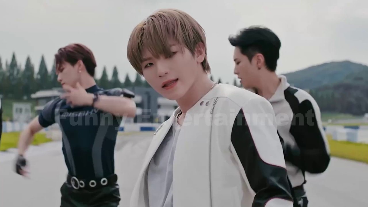 [SPECIAL VIDEO] SEVENTEEN(세븐틴) - Anyone