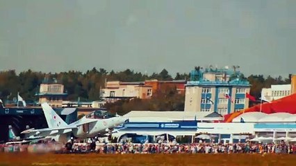 "New Russian Su-35S Fighter Jets' Super-Maneuverability Display at MAKS 2024 Goes Viral"