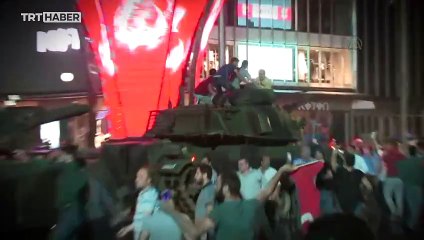 15 Temmuz'da hükümete destek veren ilk siyasi lider: Devlet Bahçeli