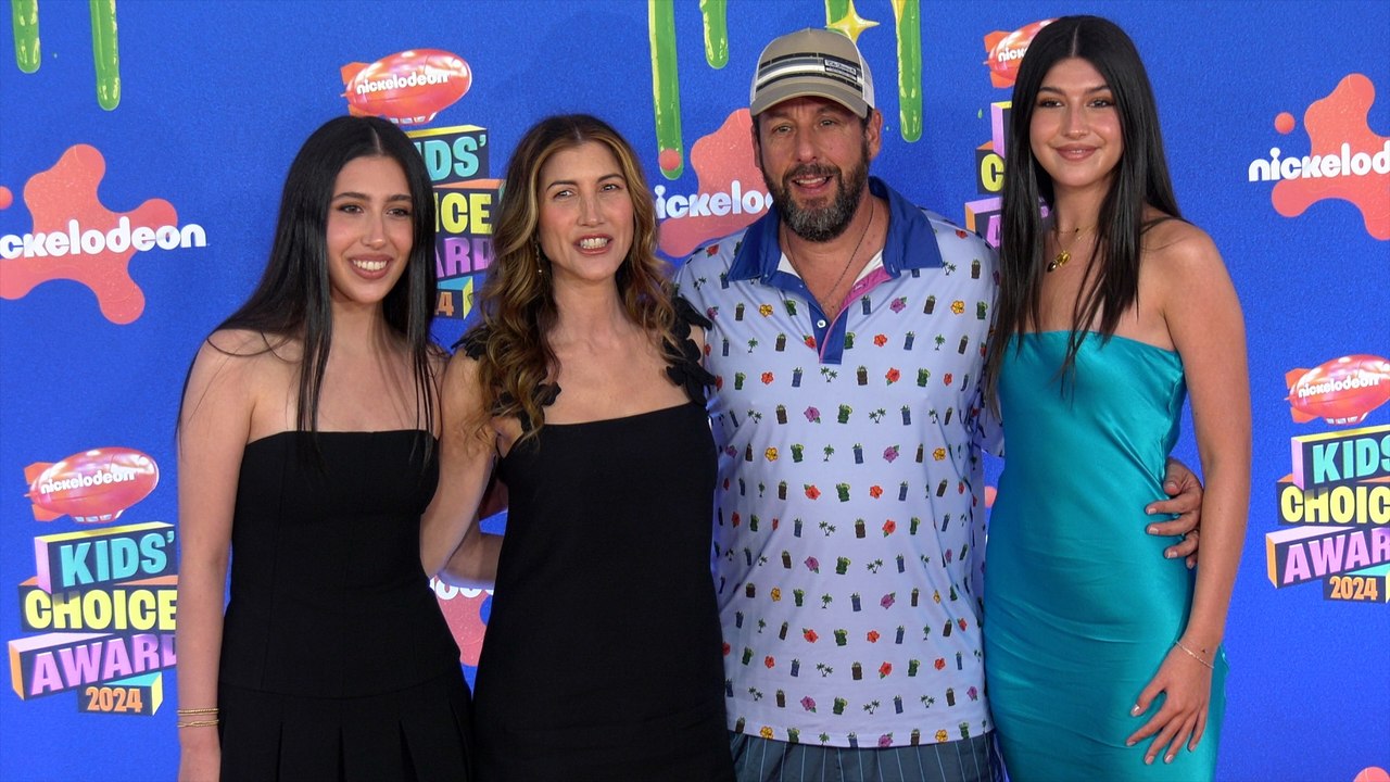 Sadie Sandler, Jackie Sandler, Adam Sandler, and Sunny Sandler 2024 Kids' Choice Awards Orange Carpet