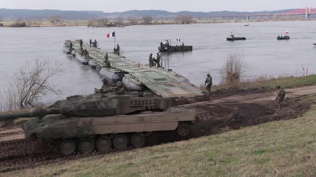 Au cœur d'un des plus gros exercices de l'Otan avec les troupes françaises