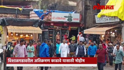 संभाजीराजे विशाळगड अतिक्रमण मुक्तीसाठी अंबाबाई-तुळजाभवानी देवीच्या चरणी नतमस्तकसंभाजी