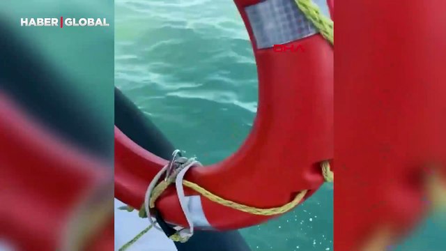Denizde panik anları! Boğulmaktan kurtarmak isterken kendisi de mahsur kaldı