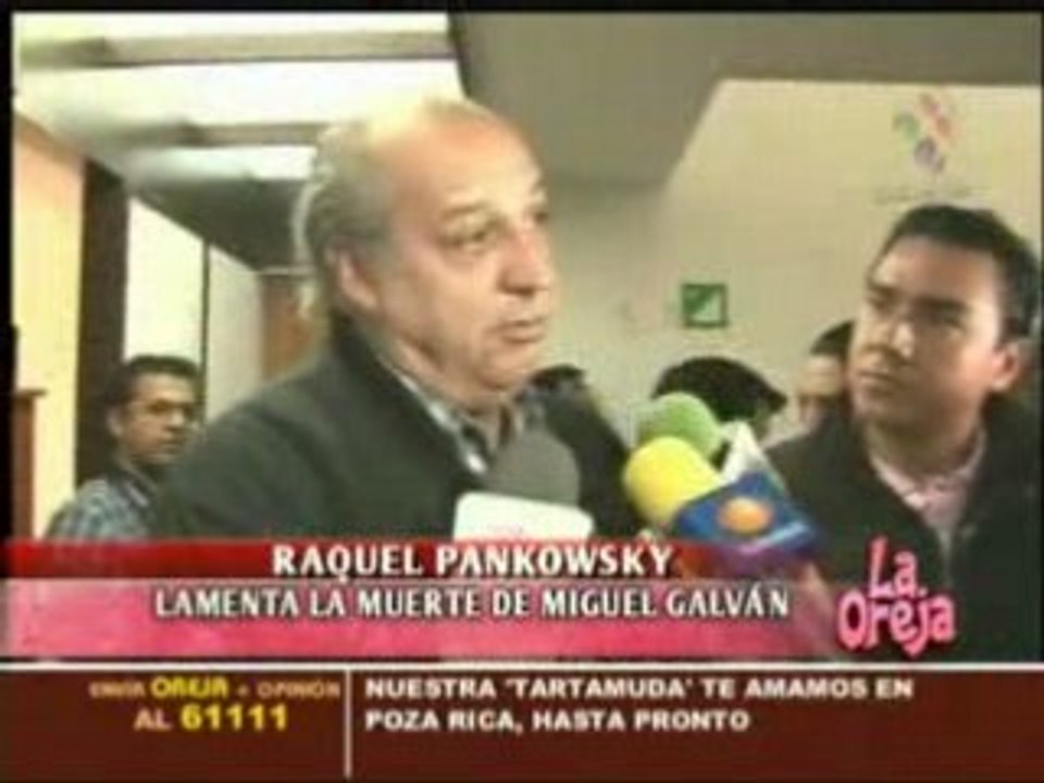 CHISME CHISMES FARANDULA CELEBRIDADES OREJA 041508