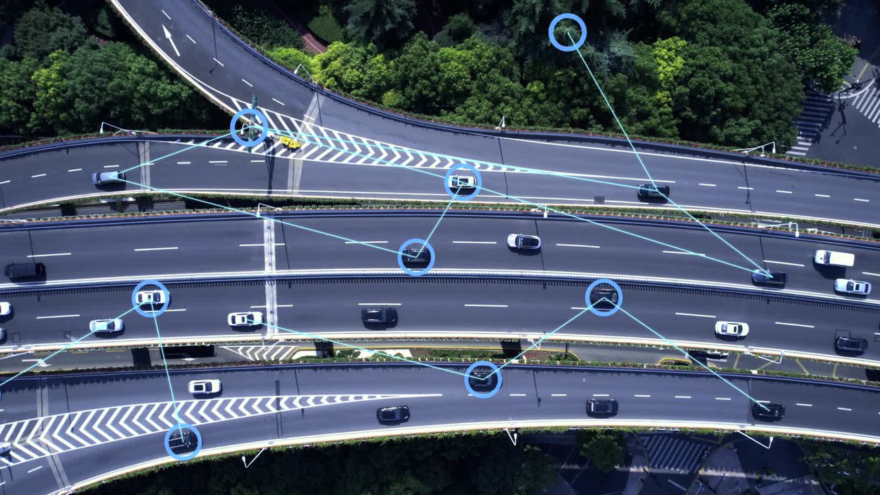 Radars : pourquoi les utilisateurs préfèrent Google Maps à Waze pour les détecter
