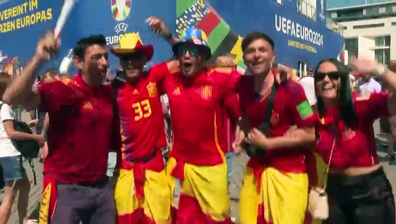 EM-Finale: Spanier und Engländer im Fußballfieber