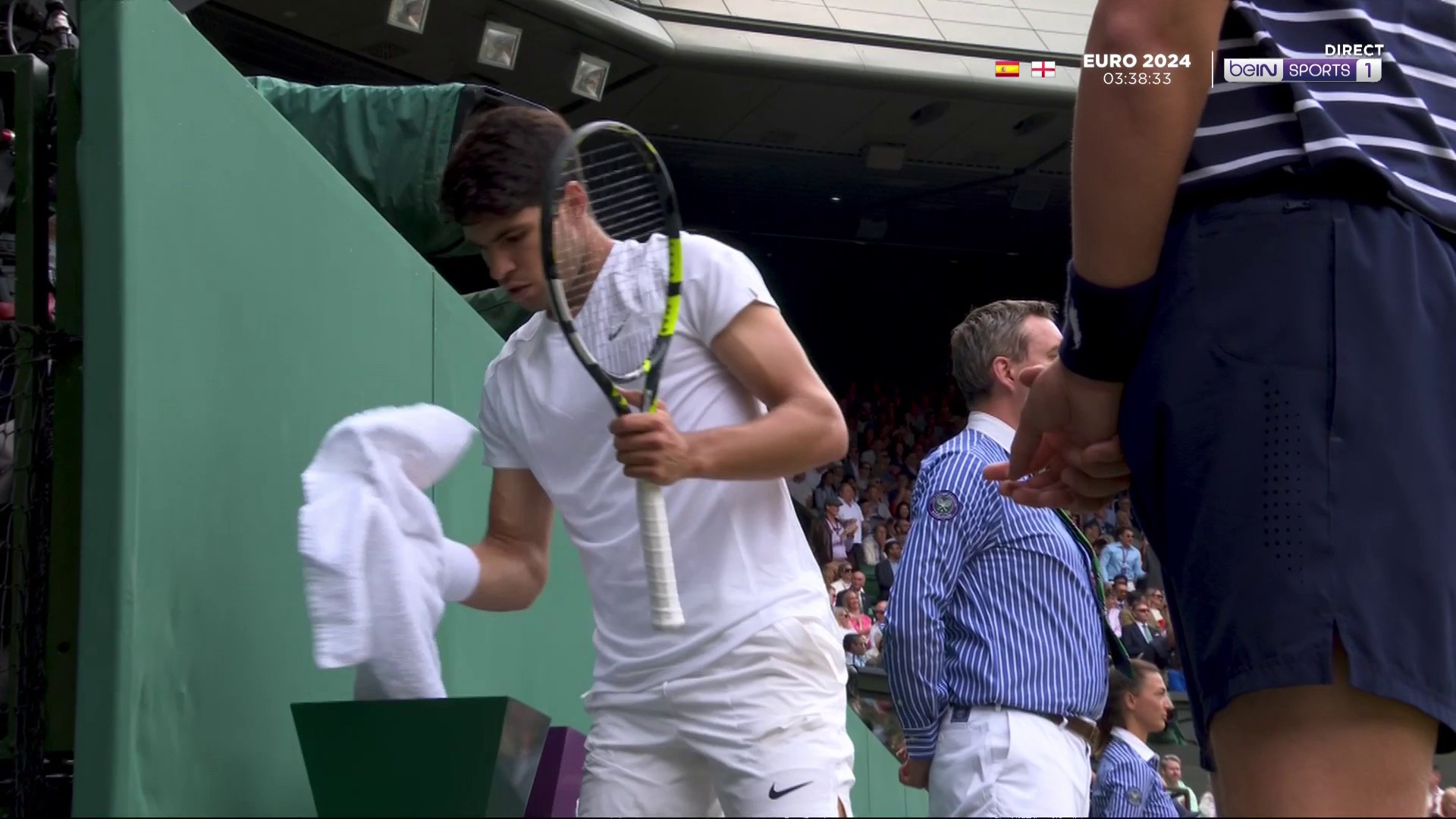 Wimbledon : Alcaraz s'écroule alors qu'il avait trois balles de match !