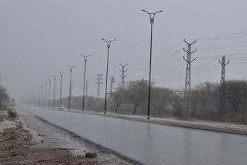 गर्मी व उमस से परेशान लोगों को हुई बारिश से मिली राहत