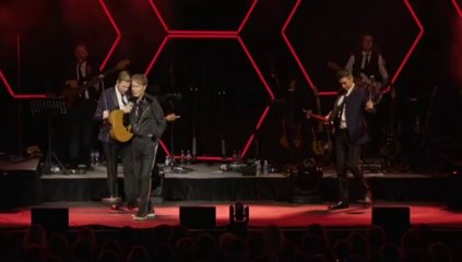 Cliff Richard - Summer Holiday/Bachelor Boy