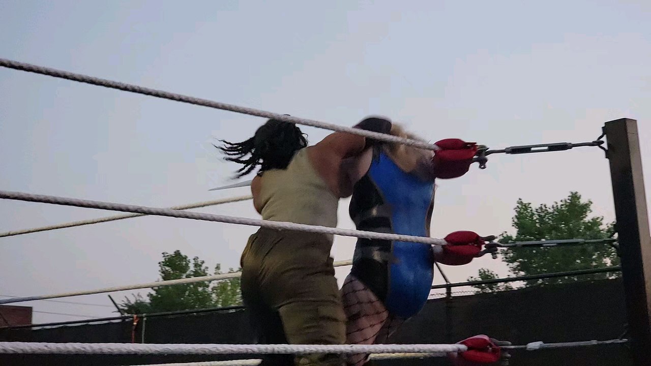 Killa Jay  vs Skylar