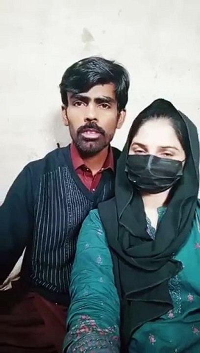 Love is blind 