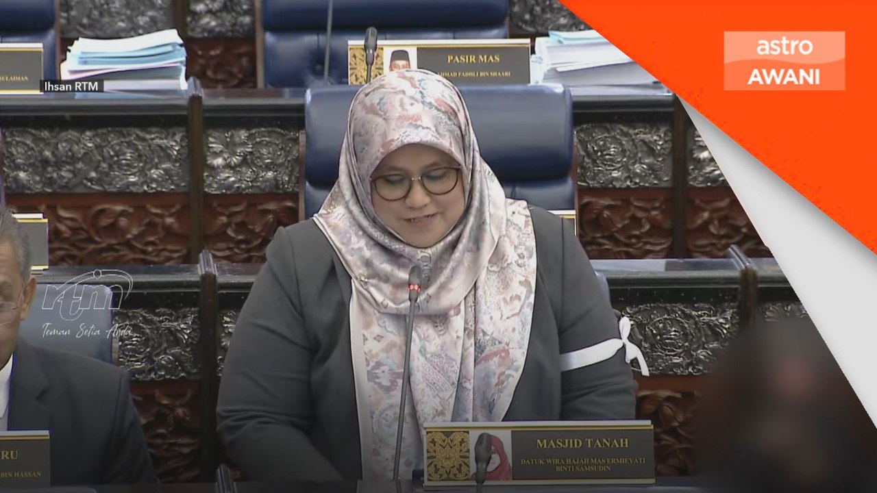 Ahli Parlimen pembangkang pakai reben putih tanda protes