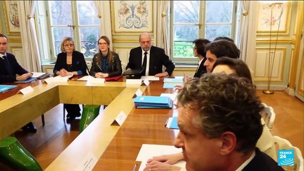 France : un agenda politique chargé, la nomination dun nouveau gouvernement pourrait attendre la fin août