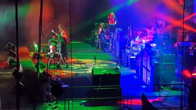 Hollywood Vampires - Paranoid (feat. Tony Iommi) (Live in Birmingham, England, UK 11.07.23)