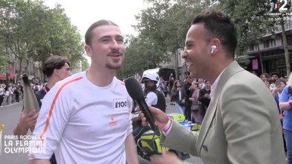 Pierre Garnier porteur de la flamme olympique à Paris : "J'étais un peu stressé"