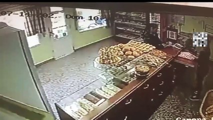 Video: robo en una panadería