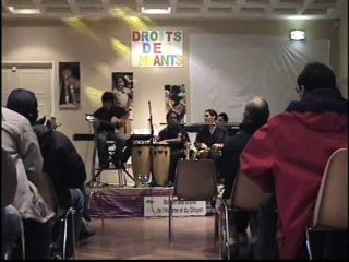 2002 niños musicos exilio Talence Francia