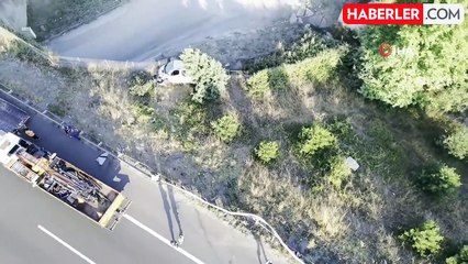 Minibüs şarampole uçtu: 1 ölü 2 yaralı