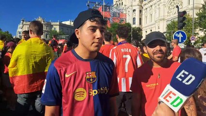 Encuesta ED durante la fiesta de La Roja en Cibeles