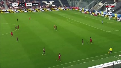 Batshuayi, kaçırdığı pozisyon sonrası taraftara saç baş yoldurttu!