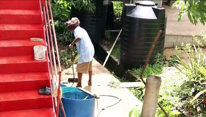 LANDSLIP DESTROYS, BLOCKS HOMES