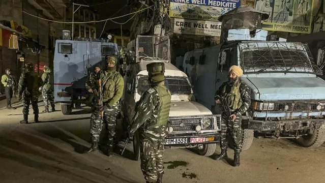 Doda Terrorist Attack: जम्मू-कश्मीर के डोडा में आतंकि‍यों के साथ मुठभेड़, अधिकारी समेत 4 जवान शहीद
