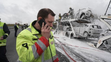 100 jours avec les dépanneurs de l'autoroute