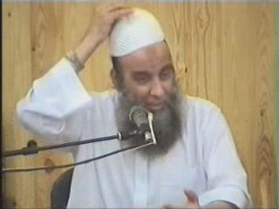 Amr khalid par abou ishaq alhoeiny