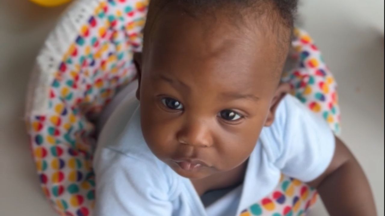 Mom's fun attempt to teach baby to say 'mama' ends with 'dada'
