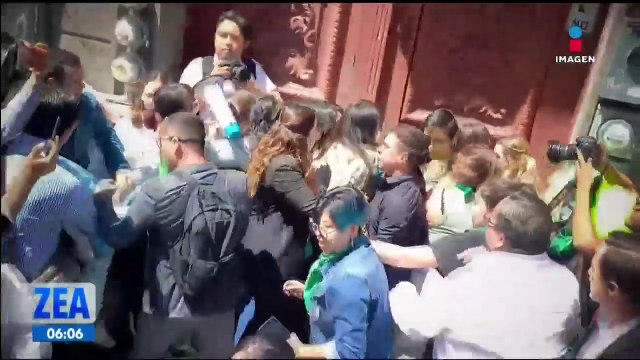 El Congreso de Puebla vota a favor de despenalizar el aborto