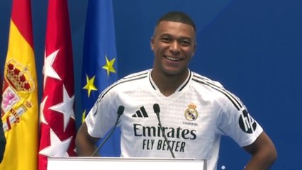 Mbappé : "Ma vie pour ce club et pour cet écusson"