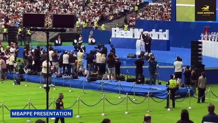 Kylian Mbappe Crazy Presentation in Front of Full Santiago Bernabéu! Real Madrid