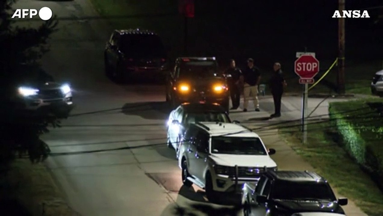 Attentato a Trump, la polizia fa irruzione nella casa di Thomas Matthew Crooks