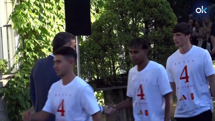 Lamine Yamal también le hizo un 'Carvajal' a Sánchez