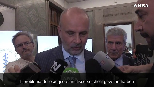 Liste d'attesa, Schillaci: Controllo delle Regioni? Stiamo lavorando