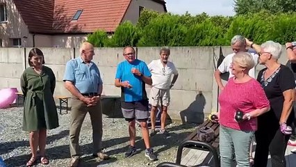 Popołudnie z grą w bule na bulodromie w Mechlinie