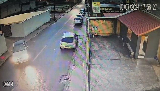 Homem morto a tiros após sair de autoescola não tinha envolvimento com o crime ou desavença pessoal, diz delegado; imagens mostram suspeito