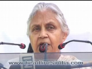 Sanjay Dutt freed from SC to move abroad