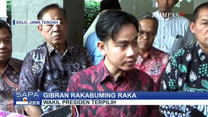 Gibran Bereskan Meja Kerja dan Kemasi Barang Usai Resmi Mundur Sebagai Wali Kota Solo