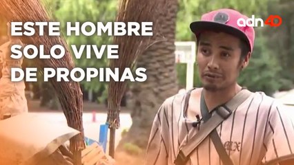 Conoce a Luis Enrique, un barrendero que no tiene sueldo fijo, vive de propinas