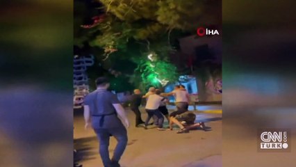 Yumruk yumruğa kavga kamerada!