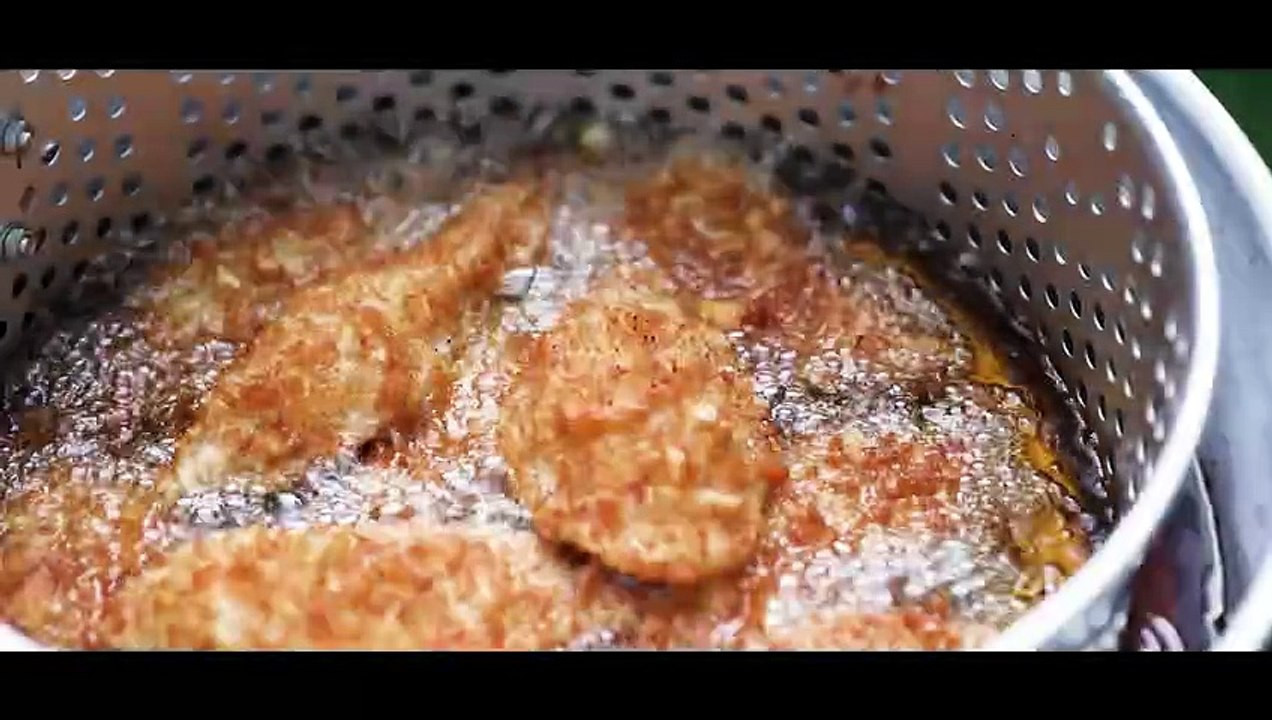  Enjoy Frying Turkey, Seafood & Fish with Our Ultimate Fryer Kit! | Perfect for Foodies & Chefs 